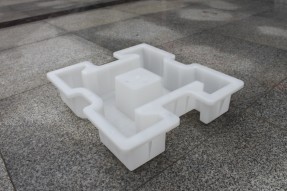 連鎖水泥護(hù)坡磚模具哪里的廠家更專業(yè)？