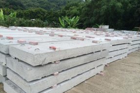 鋼筋混凝土蓋板模具澆筑水泥蓋板時(shí)應(yīng)使用哪種級(jí)別的鋼筋？